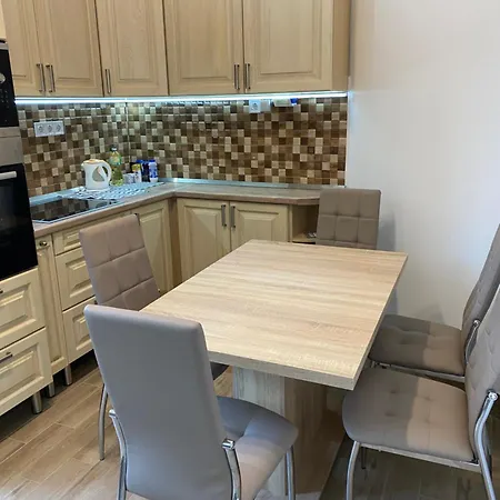 Apartment Toeroek Rezidencia Eger