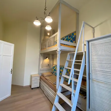 Toeroek Rezidencia *