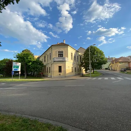 Török Rezidencia * Eger